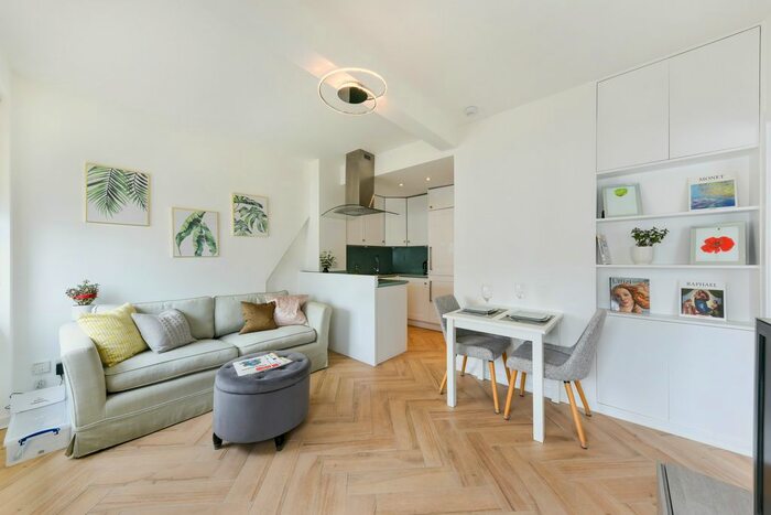 1 Bedroom Flat To Rent In Pembridge Gardens, London, W2