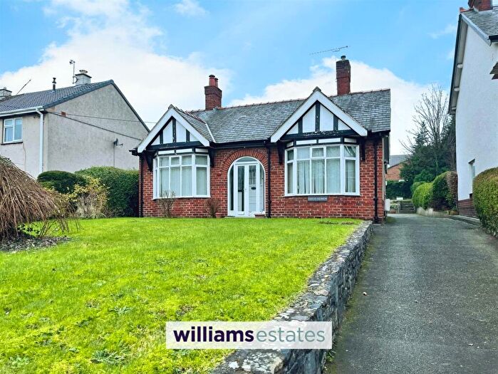 2 Bedroom Bungalow For Sale In Wern Fechan, Ruthin, LL15