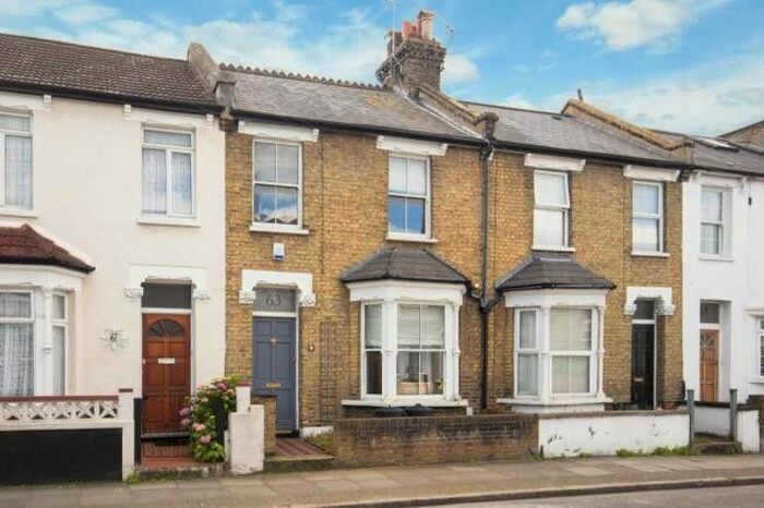 2 Bedroom Terraced House To Rent In Graveney Road, London, SW17