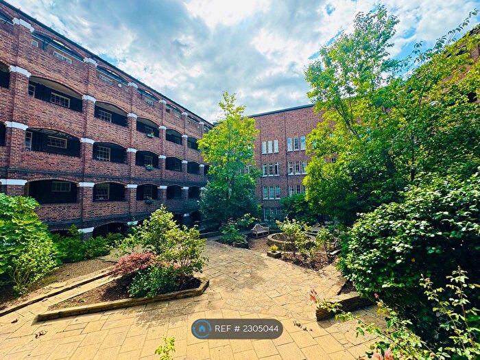 2 Bedroom Flat To Rent In Hillsborough Court, London, NW6