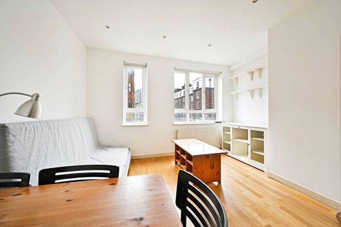 1 Bedroom Flat To Rent In Kings Road, Chelsea, London, SW10