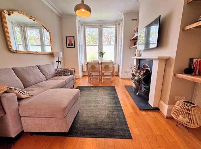 1 Bedroom Flat To Rent In Sylverster Road, East Finchley, N2