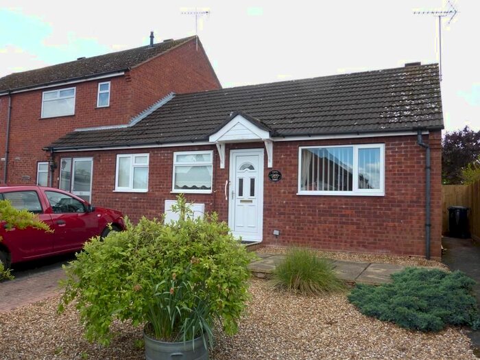 2 Bedroom Bungalow To Rent In Grosmont Grove, Hereford, HR2