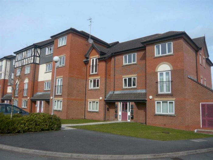2 Bedroom Flat To Rent In Scholars Court, Collegiate Way, Swinton, M27