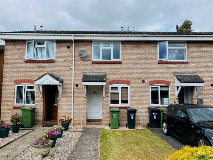 2 Bedroom Terraced House To Rent In Bobblestock, HR4