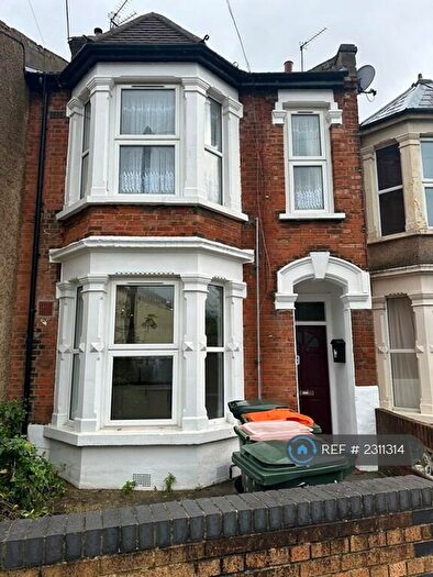 2 Bedroom Flat To Rent In London Road, London, E13