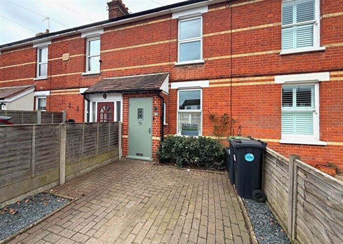 3 Bedroom Terraced House For Sale In Tonbridge Road, Hildenborough, Tonbridge, Kent, TN11