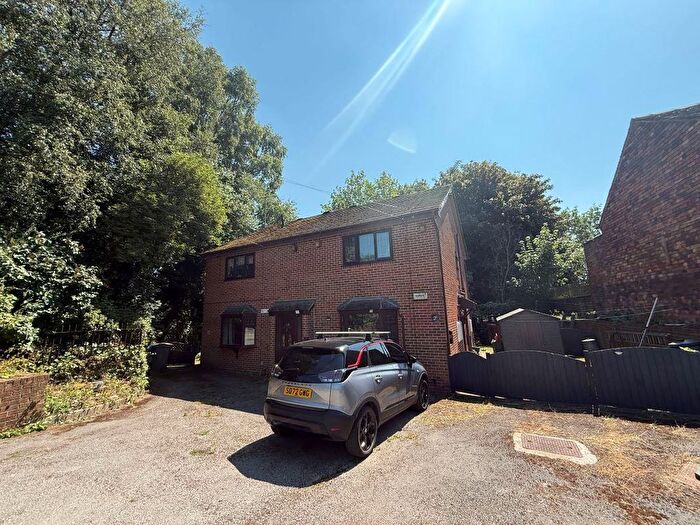 1 Bedroom Flat For Sale In Watery Lane, Stoke-On-Trent, ST3