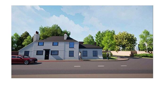 4 Bedroom Detached House For Sale In The Cat Amp; Fiddle, Cobden Hill, Radlett, WD7