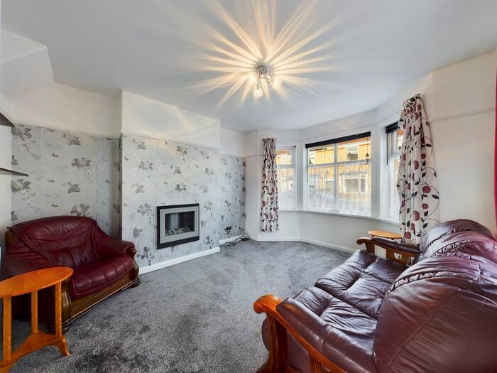 2 Bedroom End Of Terrace House To Rent In Aberdeen Street, Hull, HU9