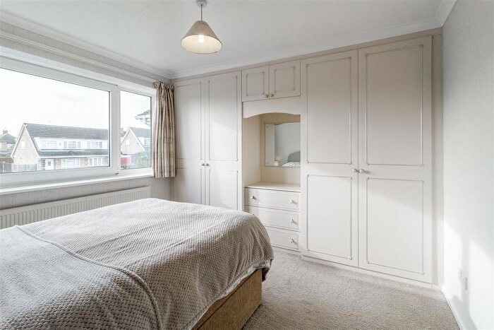 4 Bedroom Detached House For Sale In Oakley Drive, Wellingborough, NN8