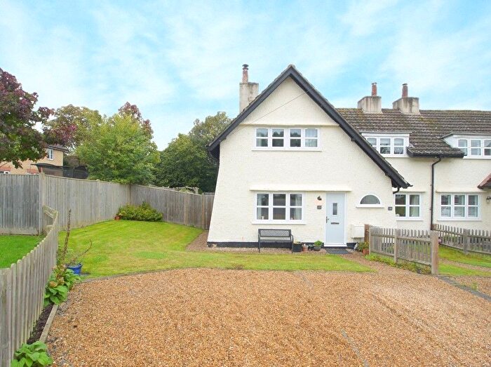 2 Bedroom Terraced House For Sale In Powder Mill Lane, Leigh, Tonbridge, TN11