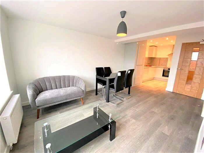 1 Bedroom Apartment To Rent In John Thornton House, The Burges, City Centre, CV1