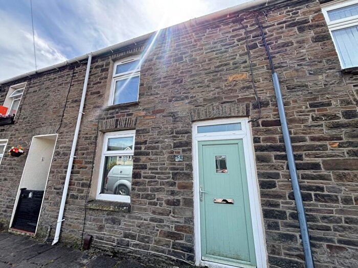2 Bedroom House To Rent In Spencer Place, Pontypridd, CF37