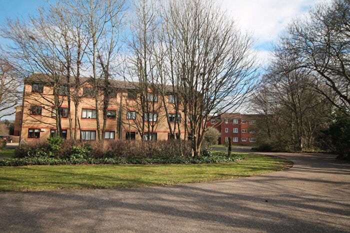 1 Bedroom Studio To Rent In Latimer Drive, Hornchurch, RM12