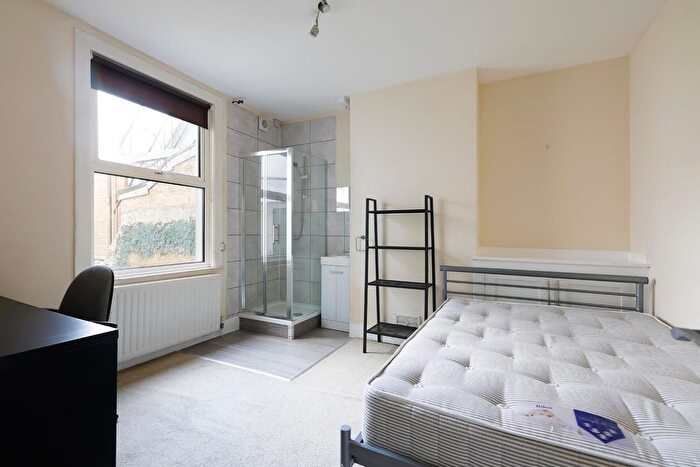 5 Bedroom Terraced House To Rent In Elm Grove, Brighton, BN2