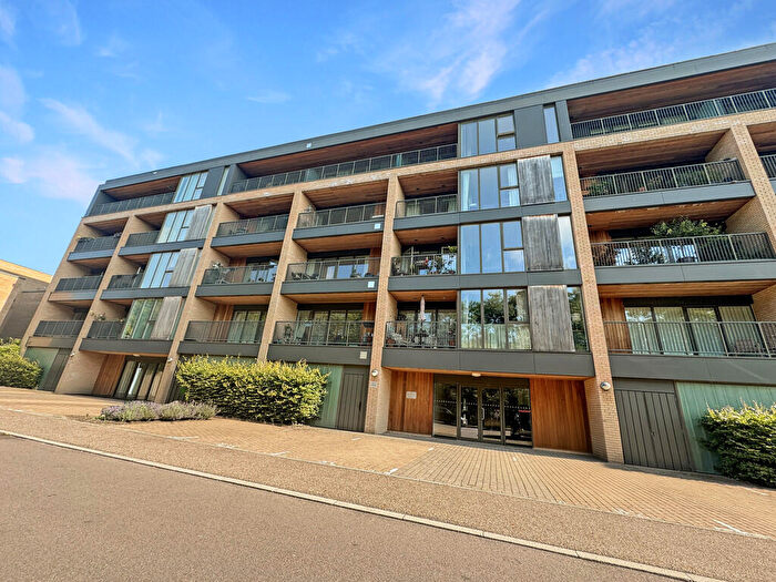 1 Bedroom Apartment To Rent In Green Lane, Trumpington, CB2
