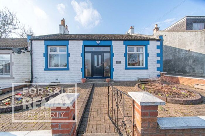 3 Bedroom Semi Detached House For Sale In Pyothall Road, Broxburn, EH52