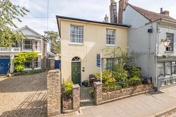 3 Bedroom End Of Terrace House For Sale In Sudbury, Suffolk, CO10