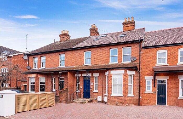 3 Bedroom Apartment To Rent In St Lukes Road, SL6