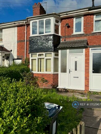 3 Bedroom Terraced House To Rent In Graham Road, Birmingham, B25