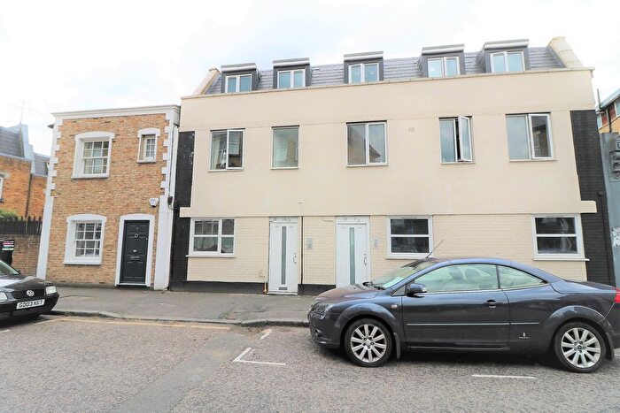 1 Bedroom Flat For Sale In Mountgrove Road, London, N5