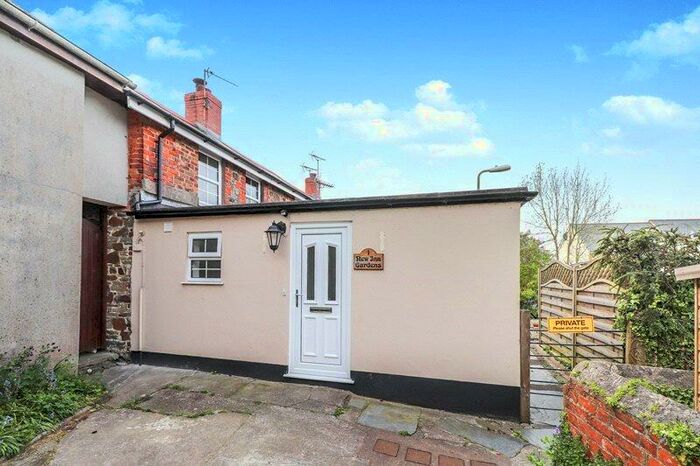 2 Bedroom Semi-Detached House To Rent In Victoria Street, Holsworthy, EX22