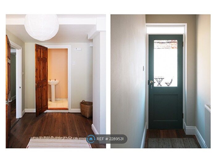 3 Bedroom Flat To Rent In Nunhead, London, SE15