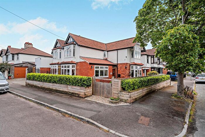5 Bedroom Detached House For Sale In Grosvenor Road, Gloucester, GL2
