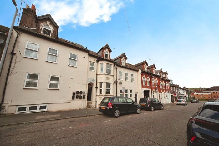 1 Bedroom Flat For Sale In Cardigan Street, Luton, LU1