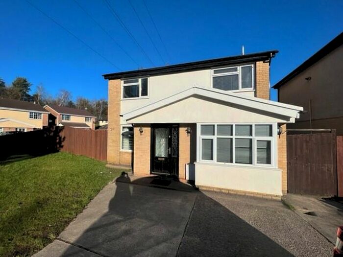 4 Bedroom House To Rent In Pine Tree Close, Radyr, Cardiff, CF15