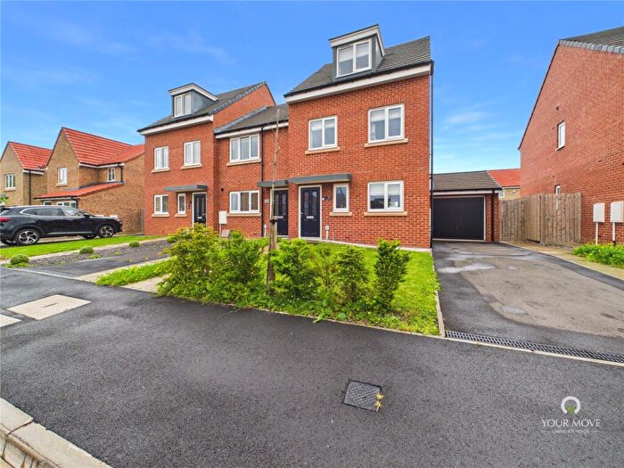 3 Bedroom Semi-Detached House For Sale In Newton Drive, Houghton Le Spring, Tyne And Wear, DH4