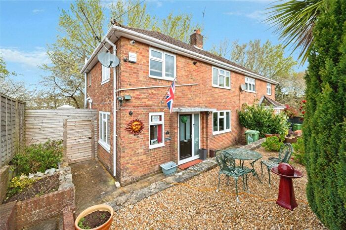 3 Bedroom Semi Detached House For Sale In Julian Road, Southampton, Hampshire, SO19
