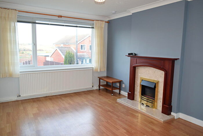3 Bedroom Link Detached House To Rent In Petrel Close, BB1