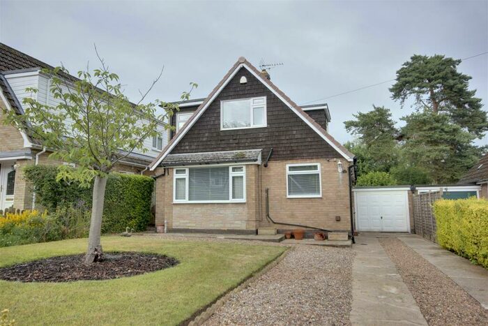 3 Bedroom Detached House For Sale In Castle Drive, South Cave, HU15