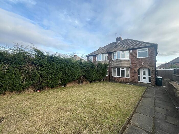 3 Bedroom House To Rent In Allerton Road, Allerton, Bradford, BD15