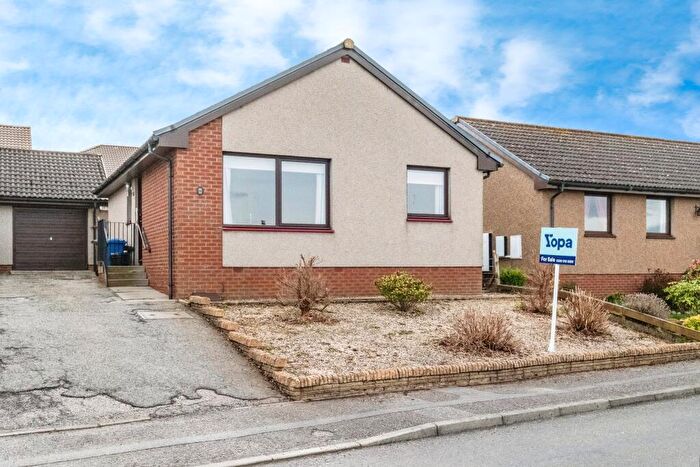 2 Bedroom Detached Bungalow For Sale In Burn Brae Avenue, Inverness, IV2