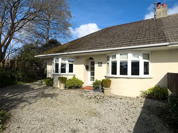 2 Bedroom Bungalow For Sale In Heamoor, Penzance, TR18