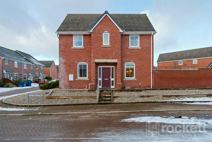 3 Bedroom Link Detached House To Rent In Allman Row, Siverdale, Newcastle Under Lyme, Staffordshire, ST5