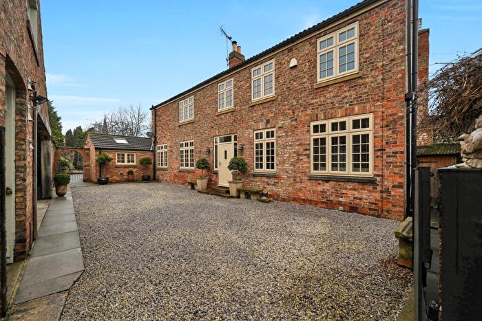 3 Bedroom Detached House For Sale In Park Street, Ripon, HG4