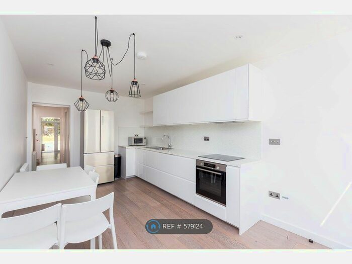 3 Bedroom Terraced House To Rent In Arlesey Close, London, SW15