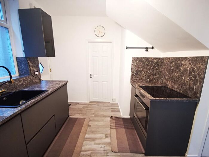 2 Bedroom Flat To Rent In Benton Road, Benton, Newcastle Upon Tyne, NE7