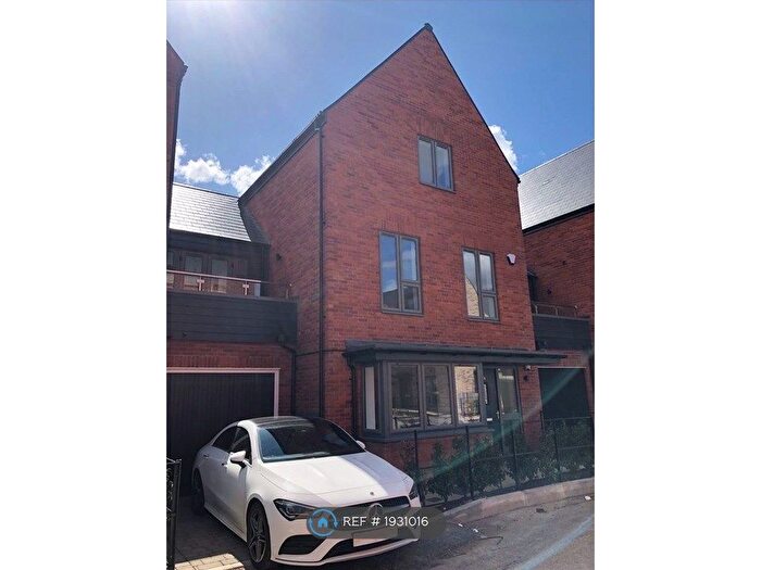 4 Bedroom Semi-Detached House To Rent In George Wicks Way, Springfield, Chelmsford, CM1