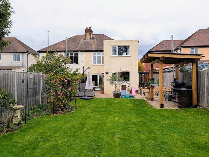 4 Bedroom Semi Detached House For Sale In Riversley Road, Gloucester, GL2