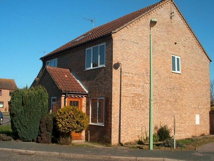 2 Bedroom Semi-Detached House To Rent In Reeds Way, Stowmarket, IP14