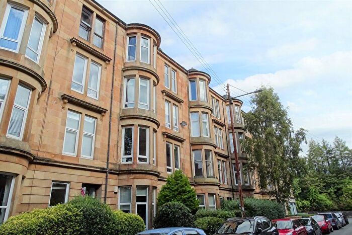 2 Bedroom Flat To Rent In Battlefield Avenue, Battlefield, Glasgow, G42