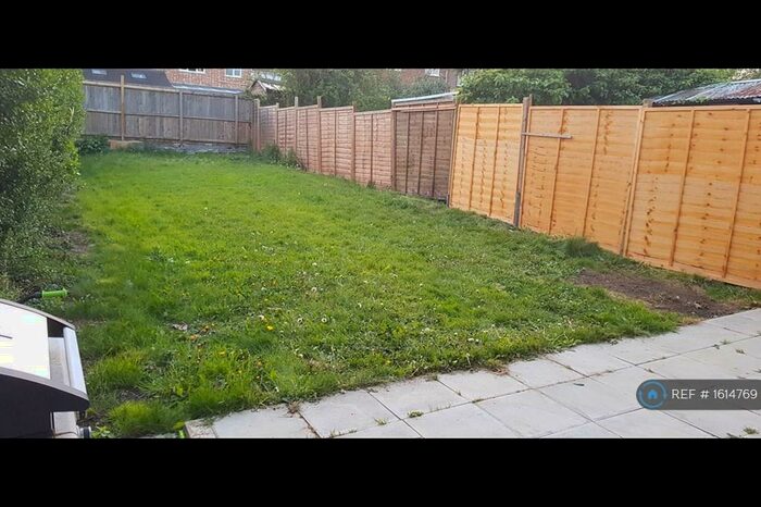 3 Bedroom Semi-Detached House To Rent In Stanley Street, Rothwell, Kettering, NN14