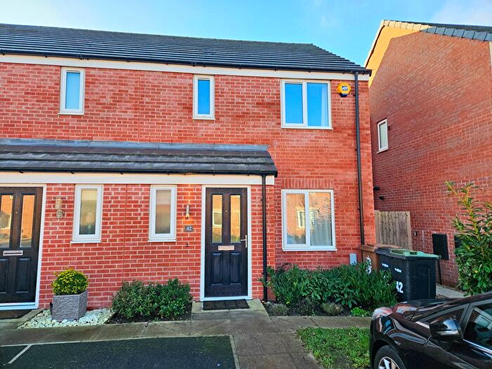 3 Bedroom Semi-Detached House To Rent In Kingfisher Road, Stoke Bardolph, Burton Joyce, Nottingham, NG14