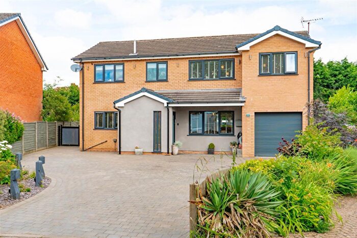 4 Bedroom Detached House For Sale In Winchester Avenue, Chorley, PR7