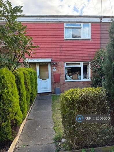 2 Bedroom Terraced House To Rent In Shelley Close, Bromsgrove, B61